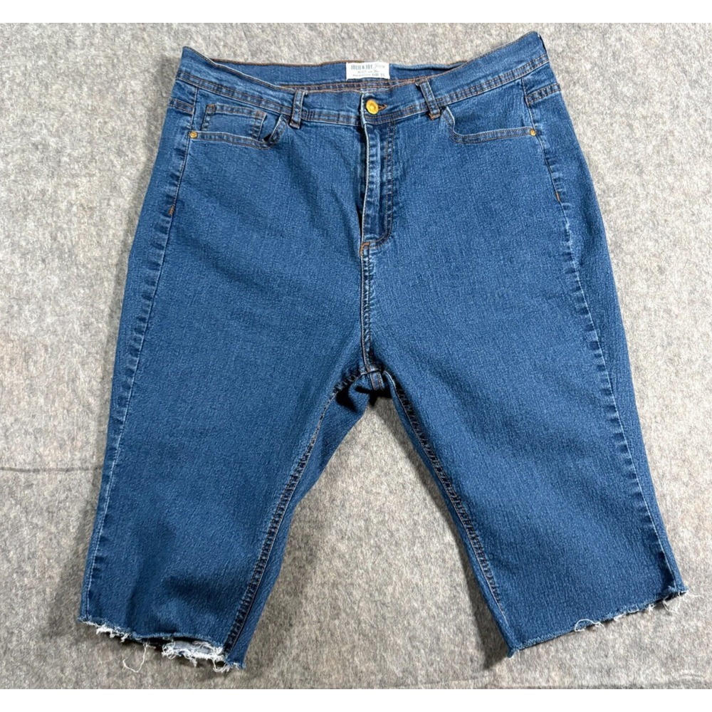 Jolie & Joy Jeans By FCT with Love Women's Cut-Off Shorts Size 20 Medium Wash‎